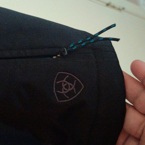 Ariat Women Vest Black with Embroidery and Turquoise Lining Size XXL - Picture 4 of 10